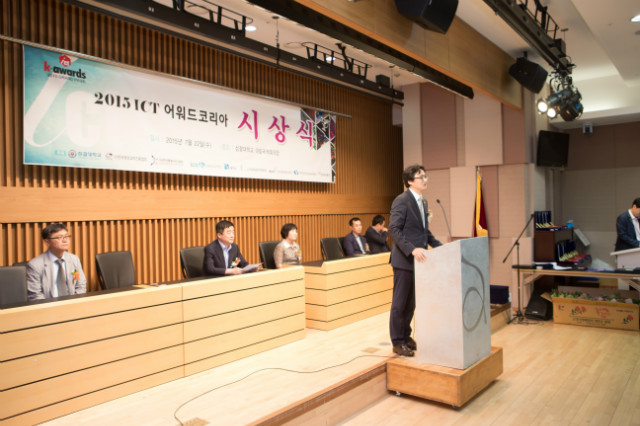 JungSTUDIO_7111.JPG