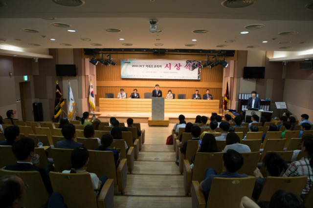 JungSTUDIO_7148.JPG