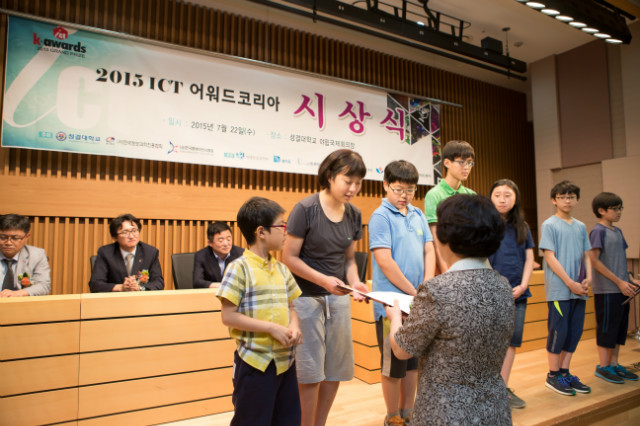 JungSTUDIO_7229.JPG