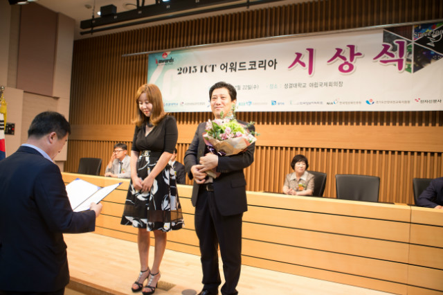 JungSTUDIO_7236.JPG