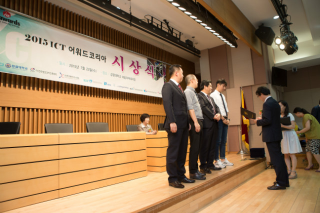 JungSTUDIO_7290.JPG